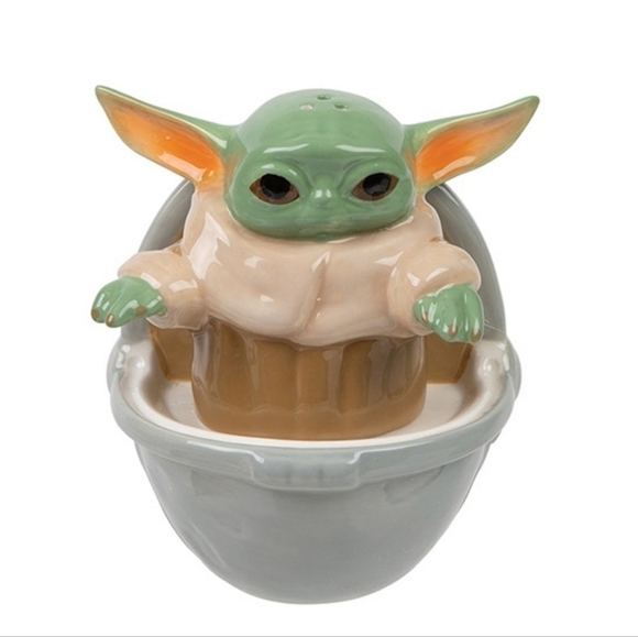 Salt & Pepper Set Star Wars Mandalorian The Child Baby Yoda - Picture 1 of 7